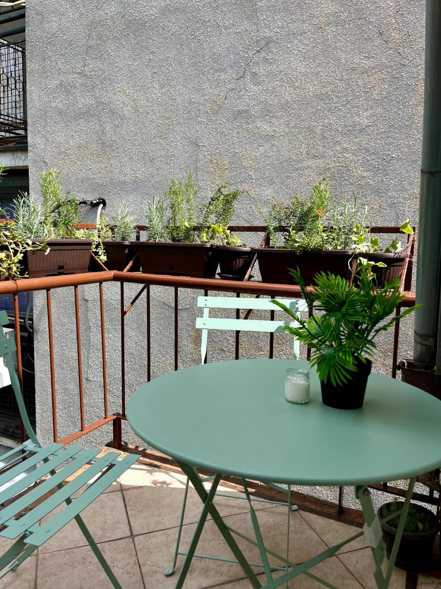 Urban Oasis Apartment Белград Екстериор снимка